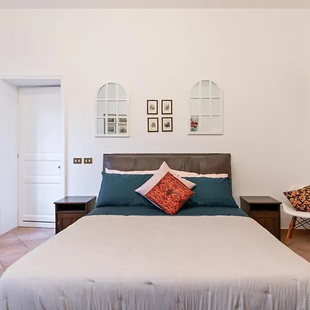 Unique Spanishsteps Apartmán *